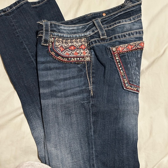 Miss Me Jeans size 27x30 - Picture 2 of 8